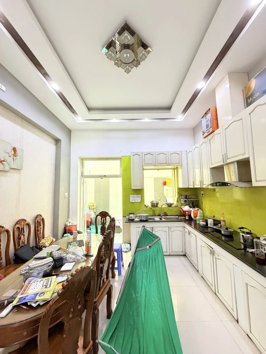 Bán nhà 4 tầng 85m², 5PN, hẻm xe hơi, Phường 8, Gò Vấp giá 7,75 tỷ - Ảnh thu nhỏ 3