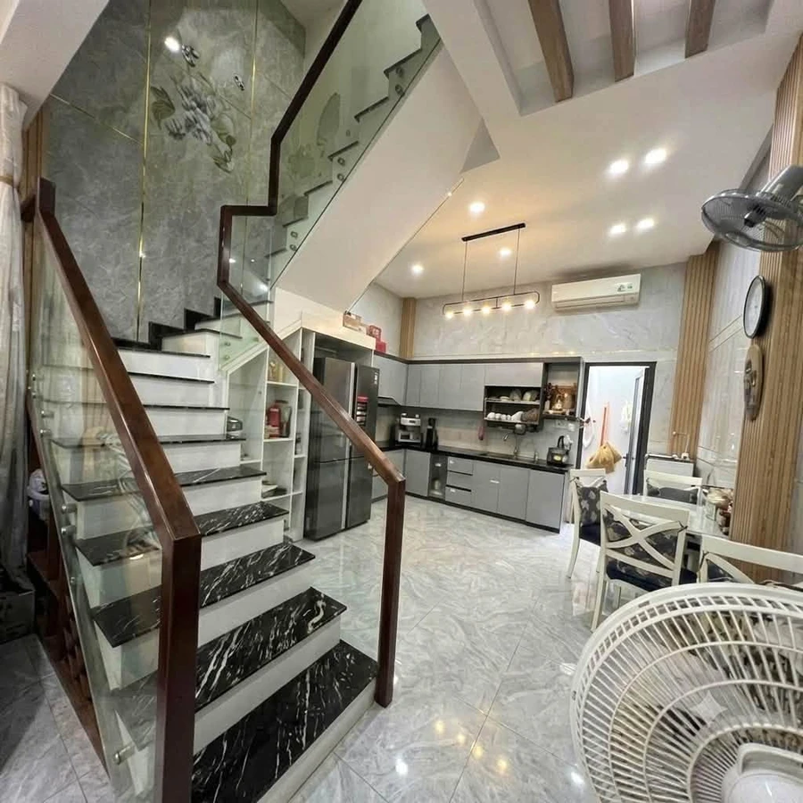 Bán nhà phố 51m² 4 tầng 4PN Huỳnh Tấn Phát Nhà Bè 5.6 tỷ - Ảnh thu nhỏ 3