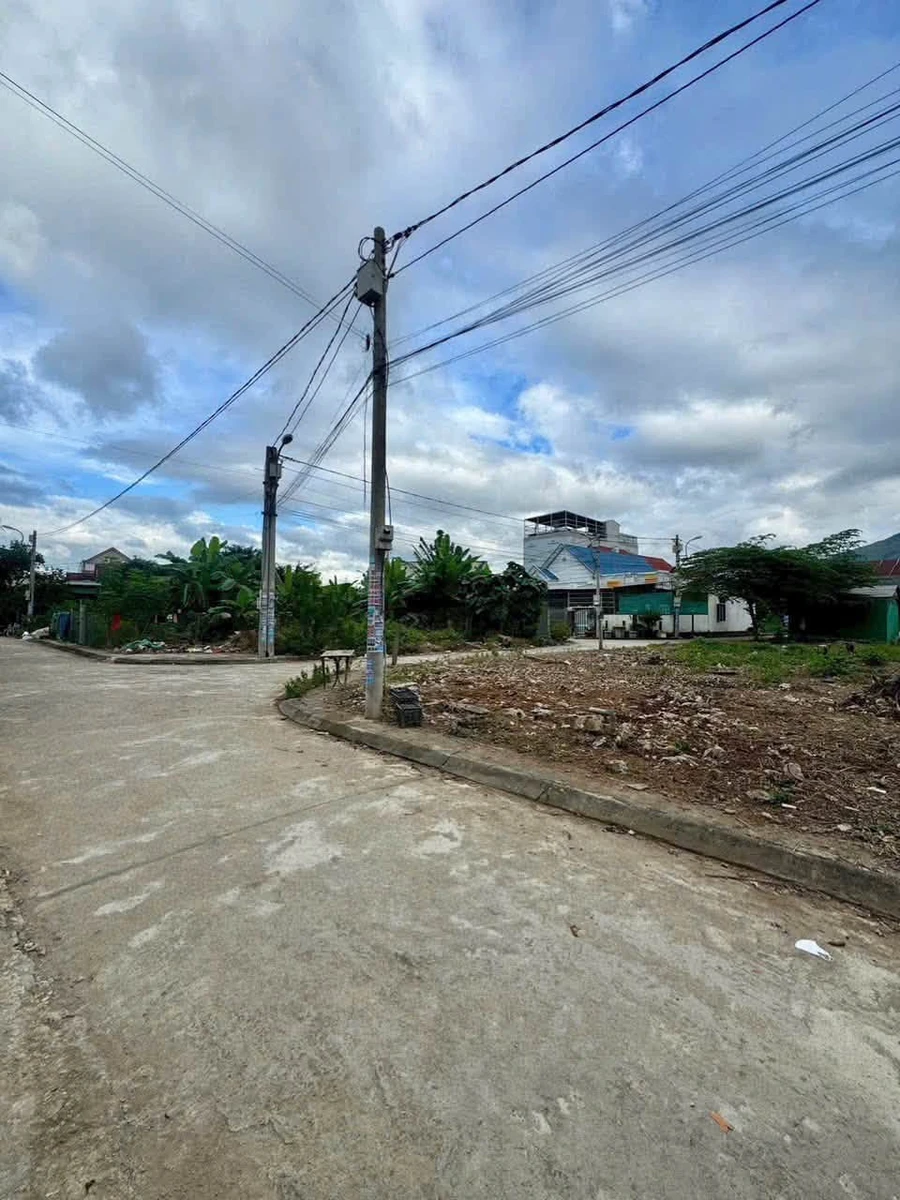 Bán lô đất tái định cư Diên Toàn 123m2 thổ cư, ngang 7m, giá 1 tỷ 980 triệu - Ảnh thu nhỏ 2