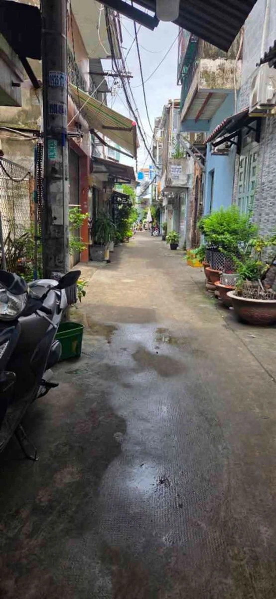 Bán nhà hẻm góc 62m2, 1 trệt 1 lầu, 2PN, gần Tân Hòa Đông, P. Phú Lâm, Quận 6, giá 4 tỷ - Ảnh 1