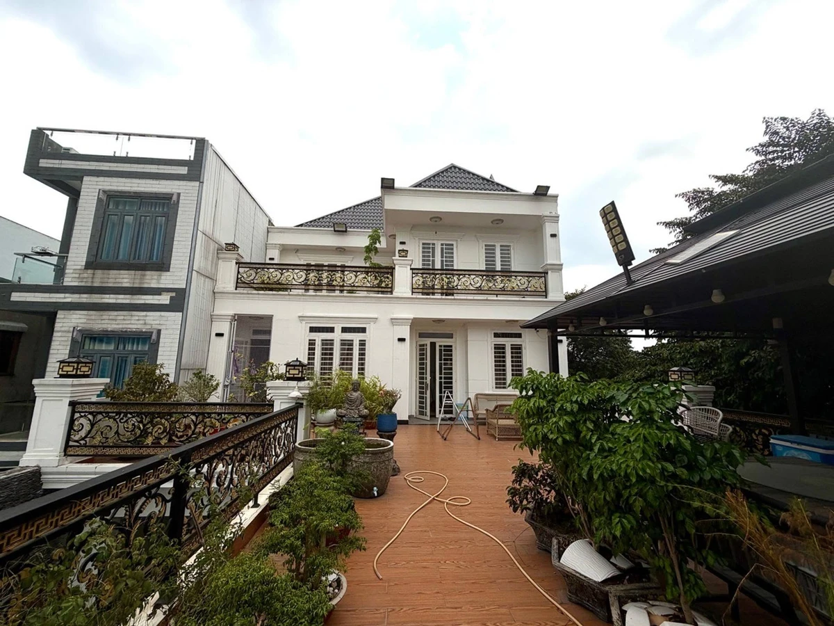 Bán biệt thự hiện đại 231m², ngang 10m, 5PN, Bình Chiểu Thủ Đức, giá 15 tỷ - Ảnh thu nhỏ 4