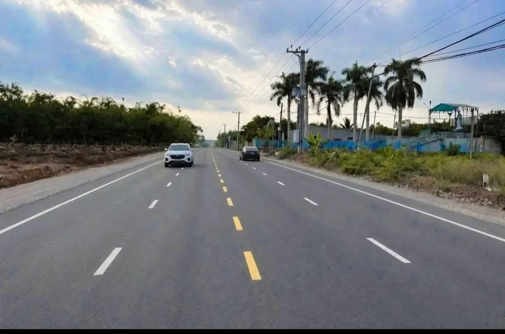 Bán đất mặt tiền đường nhựa 16m, 5x30m, giá 820 triệu tại Long Khánh, Đồng Nai - Ảnh thu nhỏ 2