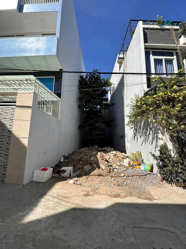 Bán đất thổ cư 5x30m đường Nguyễn Văn Khánh, Phường 7, TP Tân An, Long An 170m
