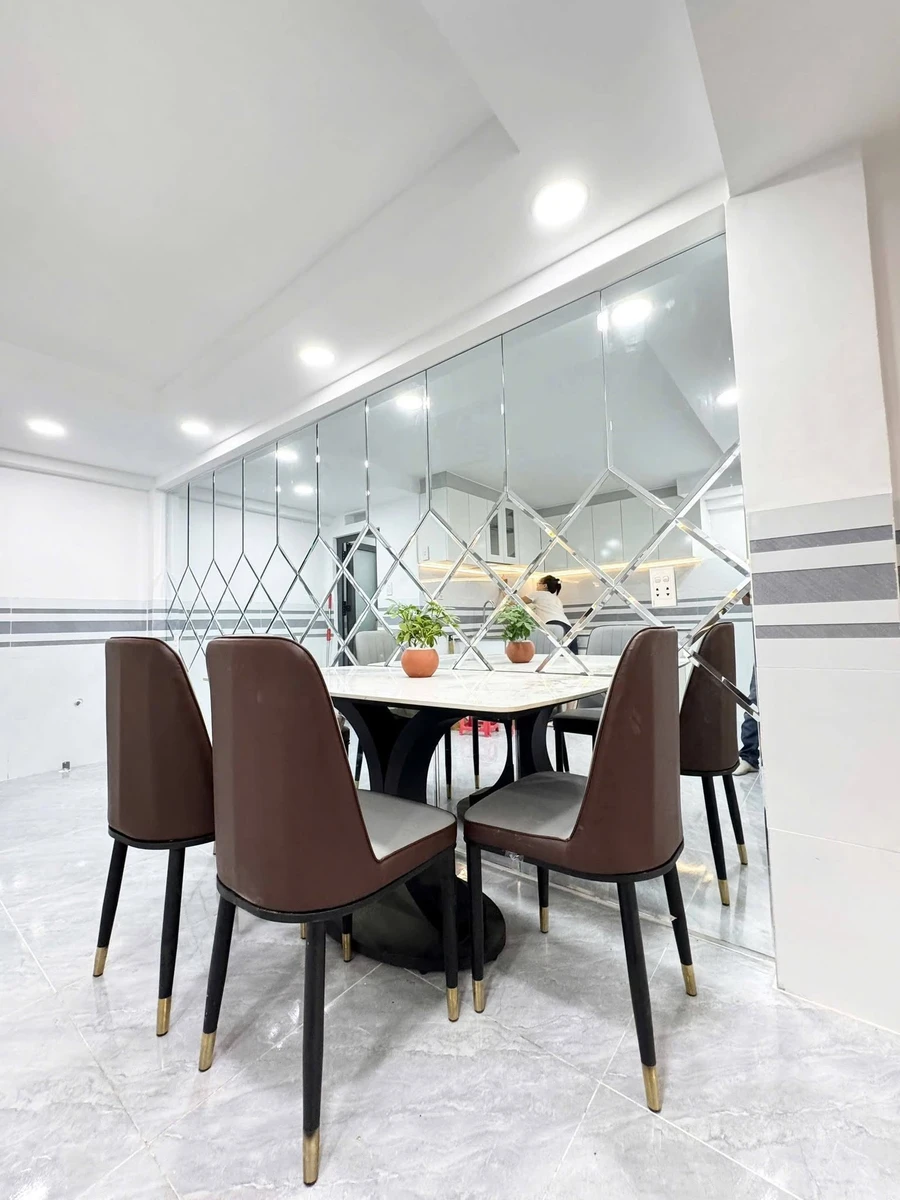 Bán nhà 3 tầng 3PN hẻm ô tô 6m, 51m², Bình Hưng Hòa, Bình Tân, giá 5,18 tỷ - Ảnh thu nhỏ 4