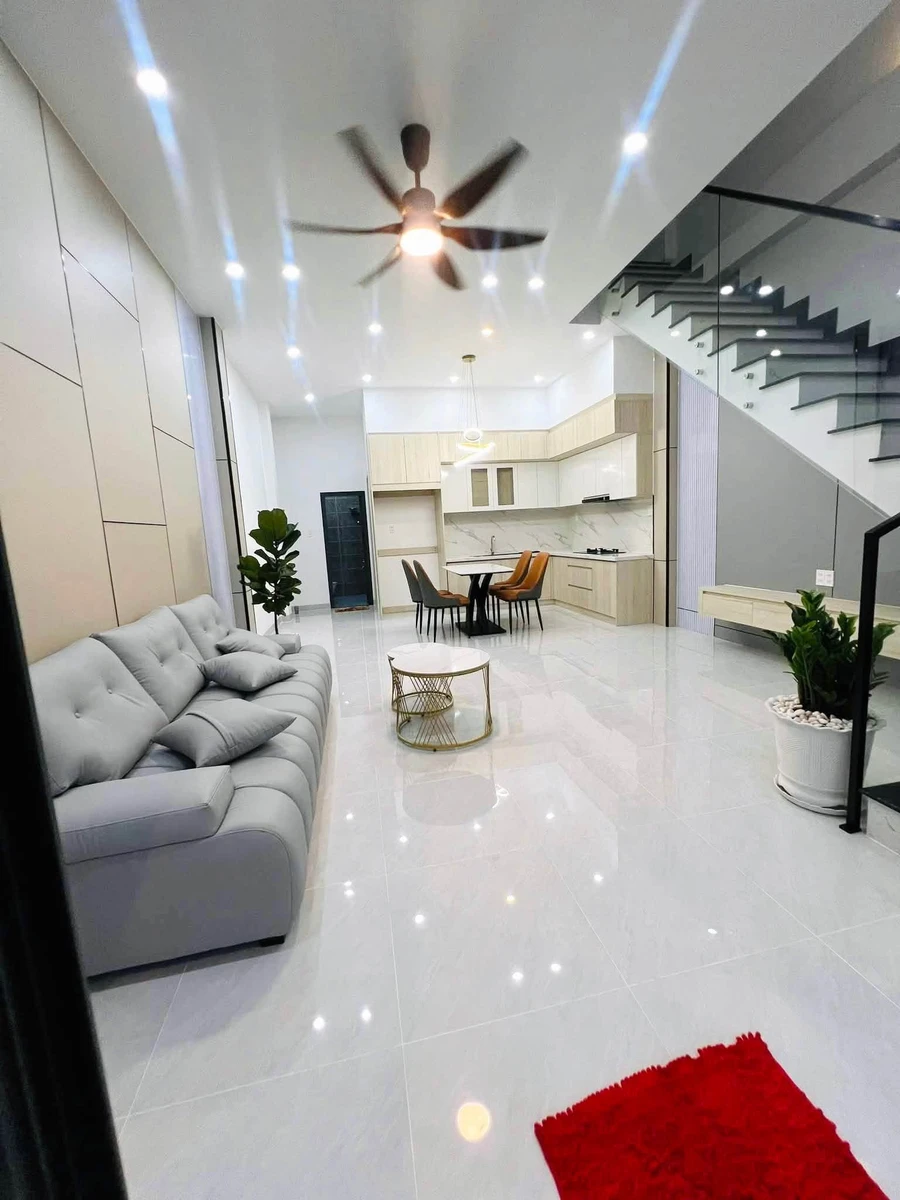 Bán nhà Thủ Dầu Một, 3PN, 60m², 3 tỷ 680 - Ảnh thu nhỏ 2