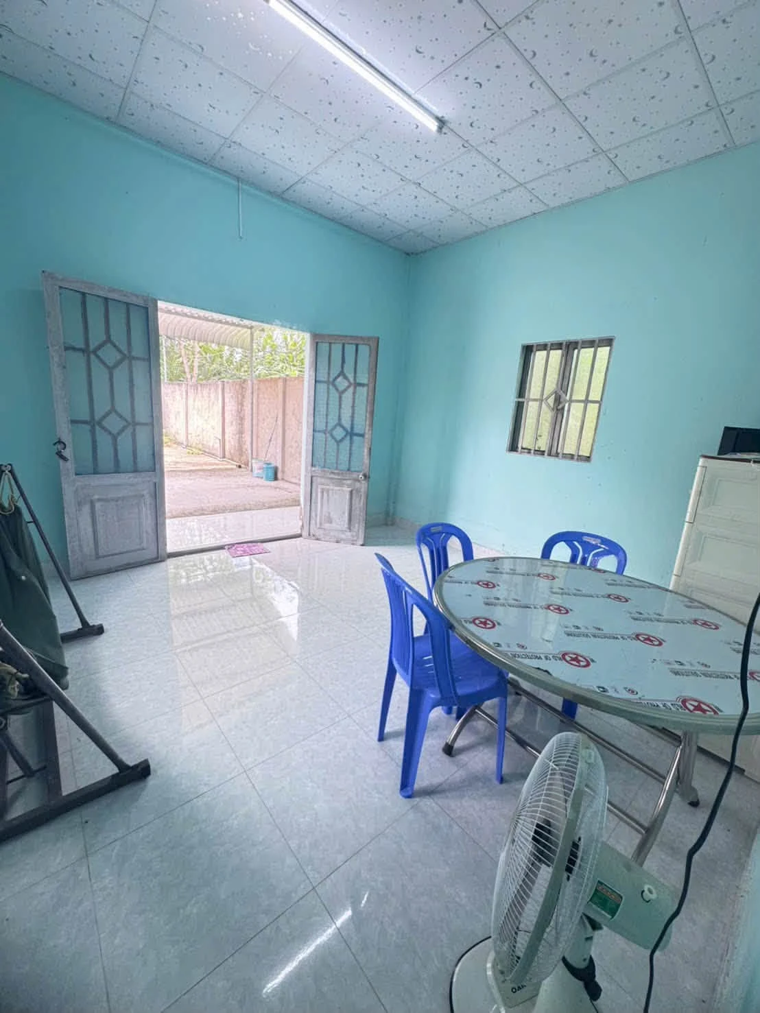 Bán nhà 186m² 1 phòng ngủ gần Ngã 4 Tú Điền 730 triệu - Ảnh 1