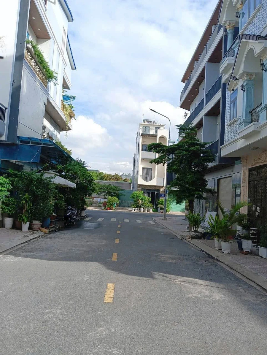 Bán nhà phố hoàn công 4 PN 61,1 m² Thuận An Bình Dương - Ảnh thu nhỏ 2