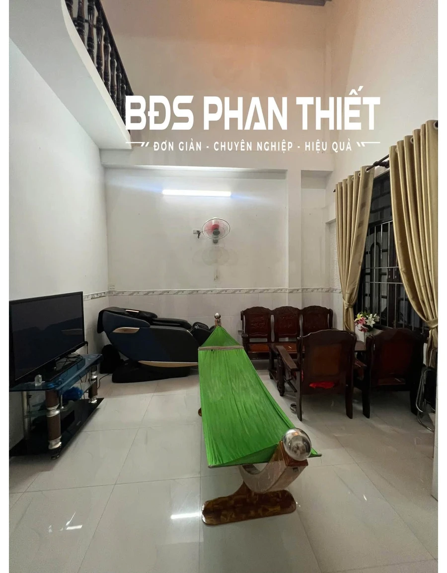 Bán nhà 3PN Phan Thiết 93,5m² giá 2 tỷ 3 - Ảnh 1