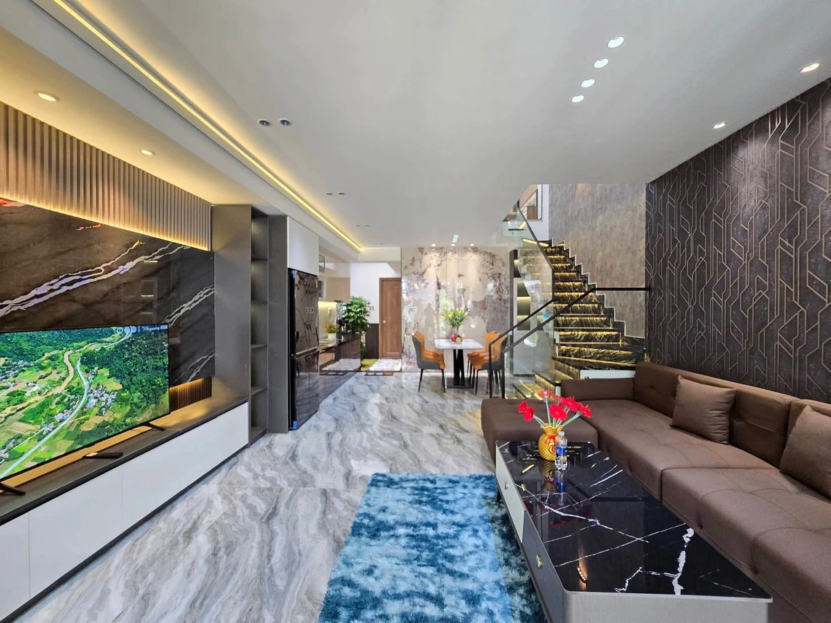 Bán nhà sân vườn 3 tầng 105m2, hồ cá Koi, 4PN, kiệt Nguyễn Phước Nguyên, Đà Nẵng - Ảnh thu nhỏ 5