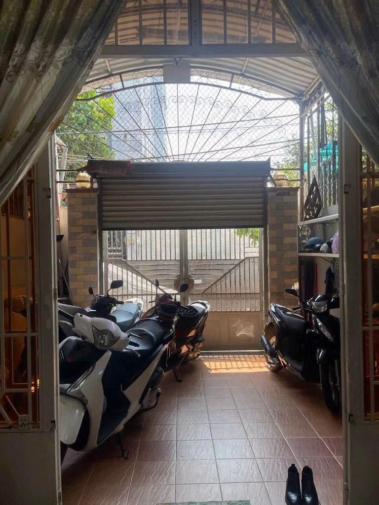 Nhà mặt tiền Phước Long 4 tầng 80m2 gần Metro Bình Thái 8.98 tỷ - Ảnh thu nhỏ 3