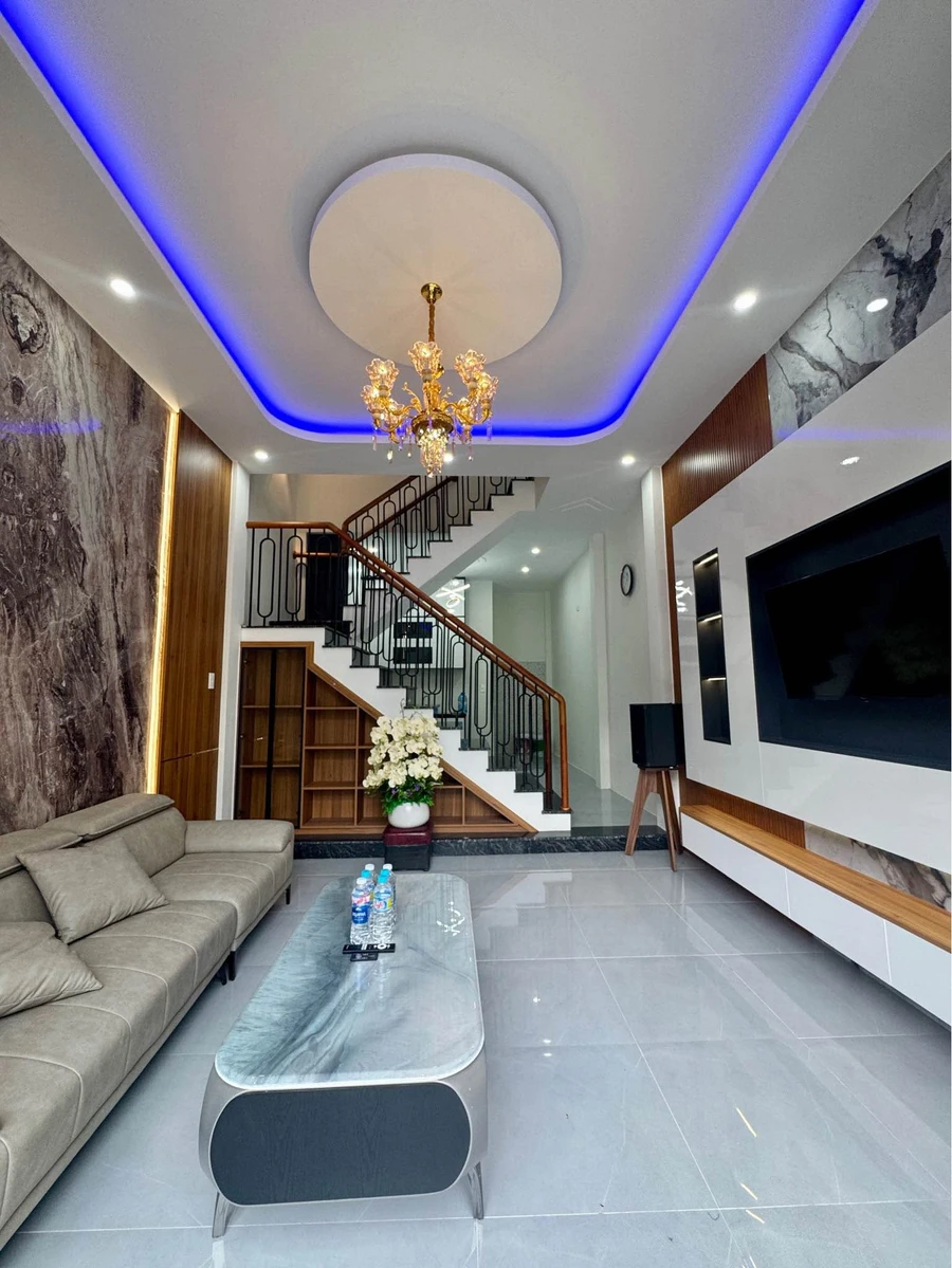 Bán nhà 2 tầng hẻm cạn 41m2 đường Thành Thái, Quy Nhơn - Ảnh thu nhỏ 2