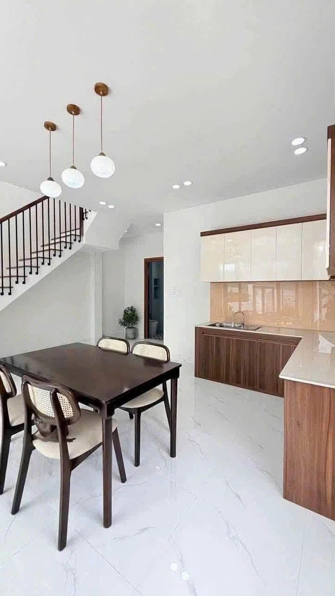 Bán biệt thự mini mới xây 150m² 4 phòng ngủ 600 triệu - Ảnh thu nhỏ 4