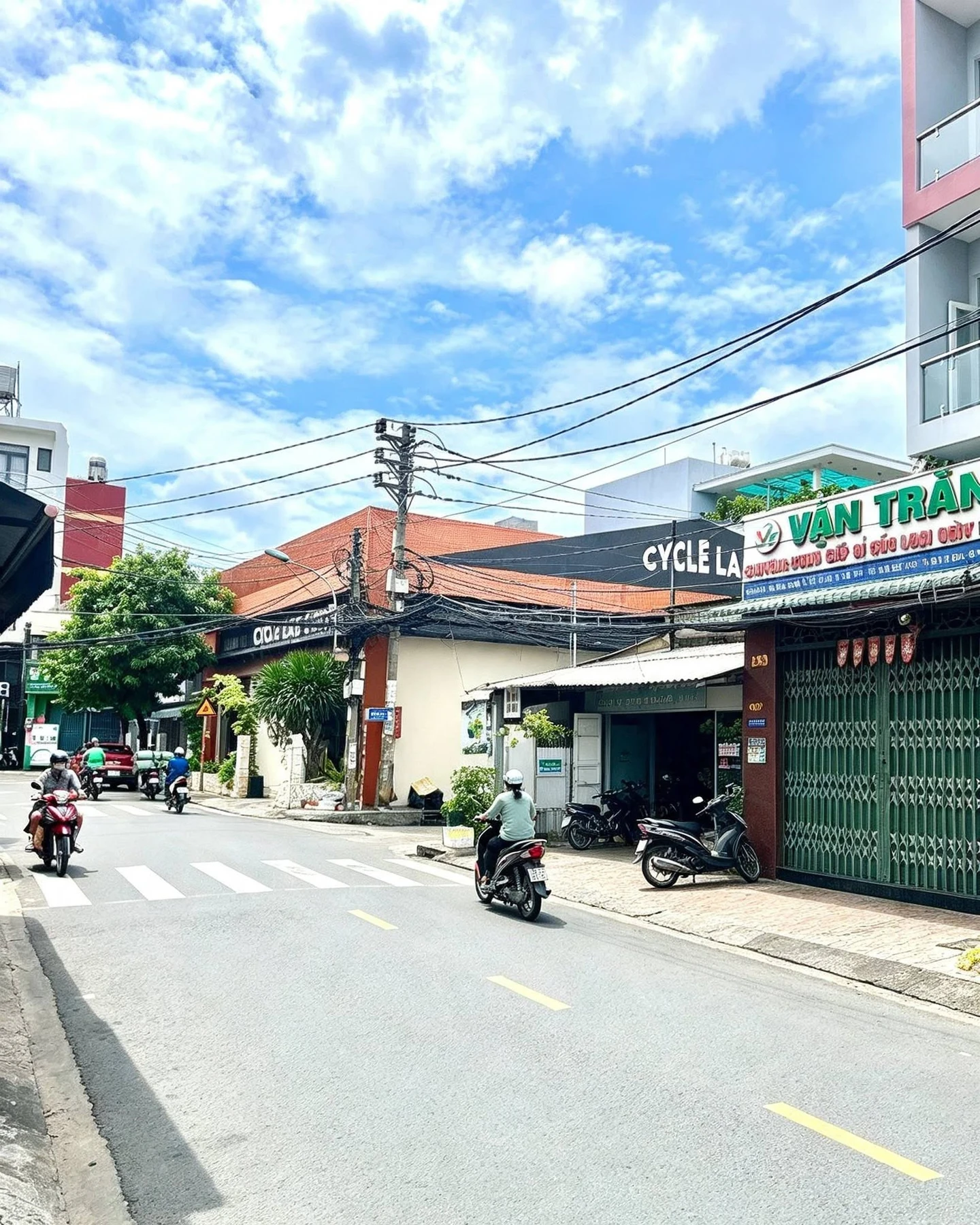Bán nhà 3 tầng 60m2, 4 PN, Quy Nhơn saigonres - Ảnh 1