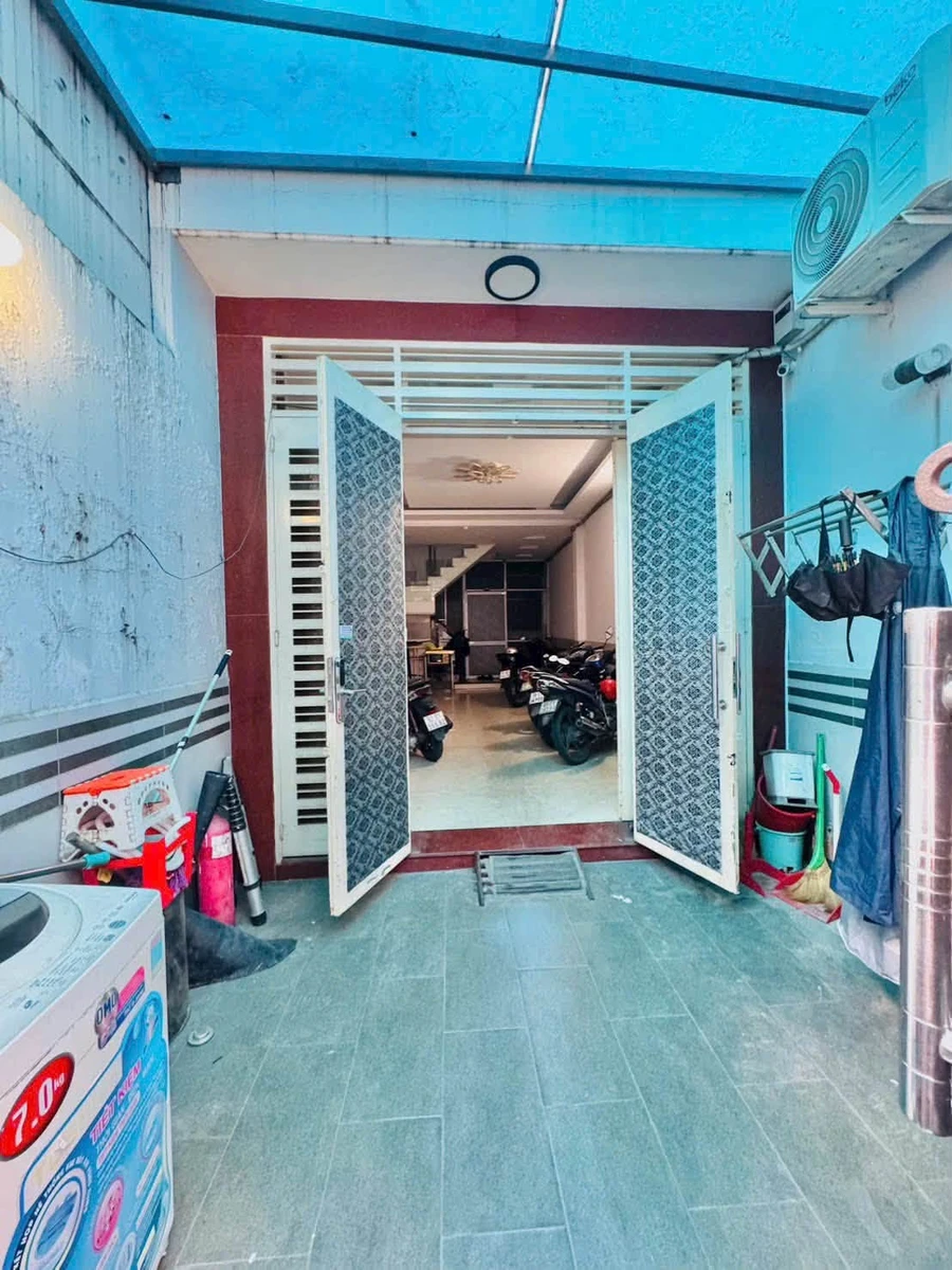 Bán nhà 4 tầng 67m² 7PN Nguyễn Văn Đậu Phú Nhuận 11.9 tỷ - Ảnh thu nhỏ 2