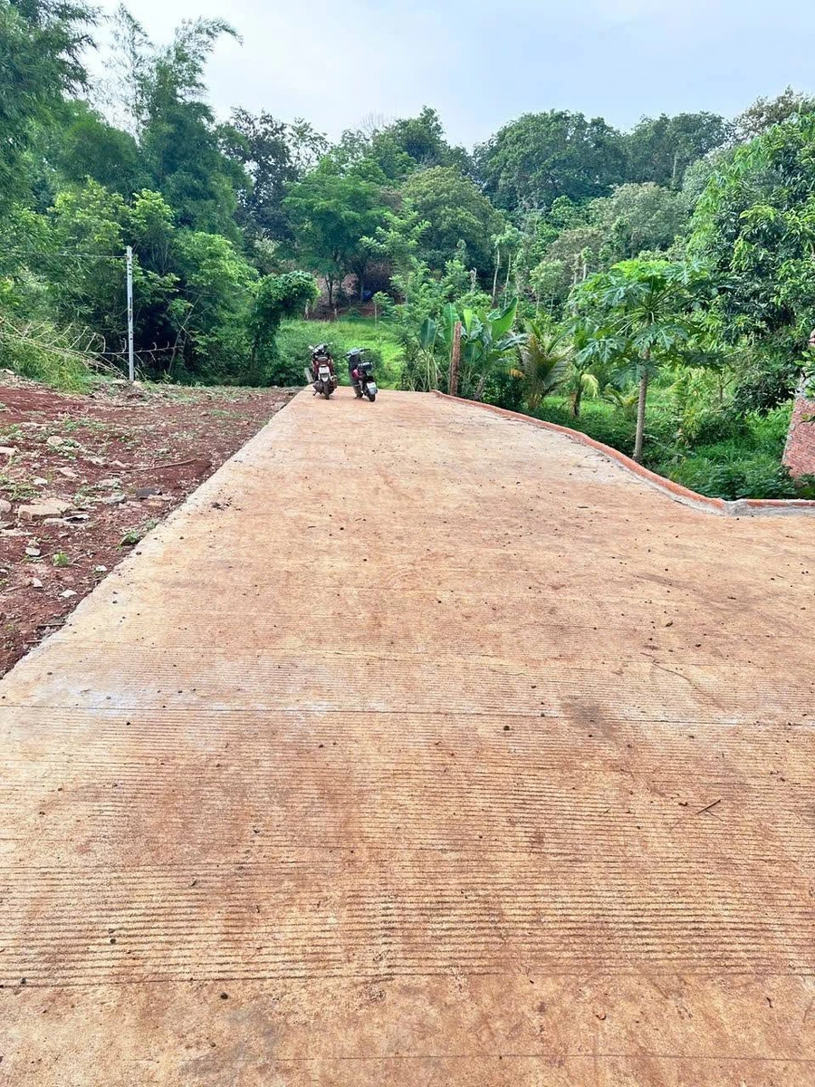 Bán lô đất 2.100m2 view suối, mặt tiền 40m, 120m2 thổ cư tại Buôn Tăng Ju, Ea Kao, Đắk Lắk - Ảnh 1