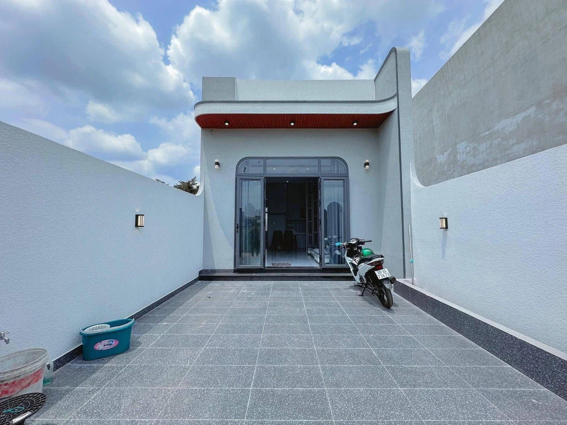 Bán nhà 2PN, 110m², Phường Bảo Vinh, 1 tỷ 480 - Ảnh 1