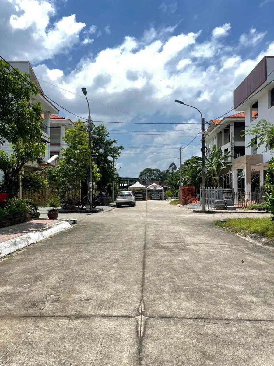 Bán biệt thự thô 200m² Hùng Vương Bà Rịa - 4,65 tỷ - Ảnh thu nhỏ 3