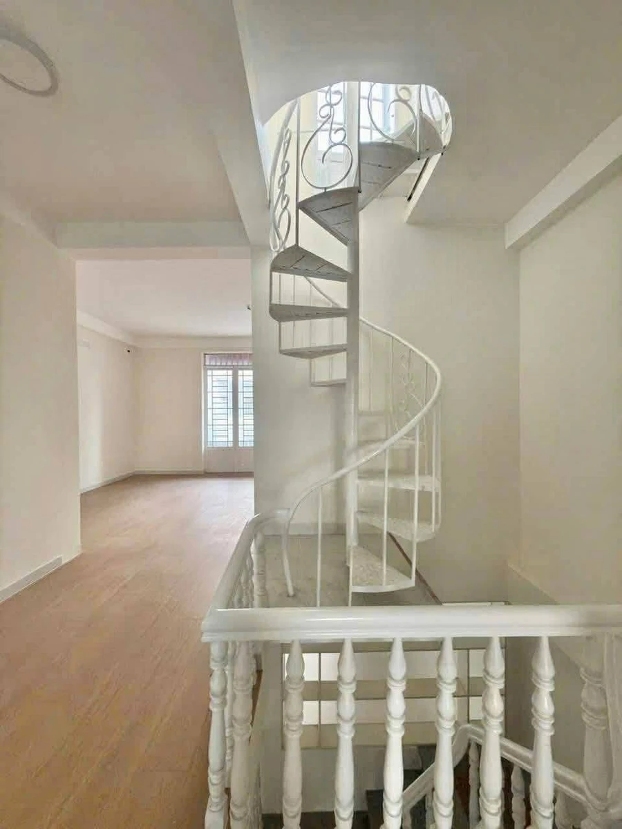 Bán nhà hẻm xe hơi 82m2, 4 tầng, 5PN đường Phan Văn Trị, Bình Thạnh - Ảnh thu nhỏ 5