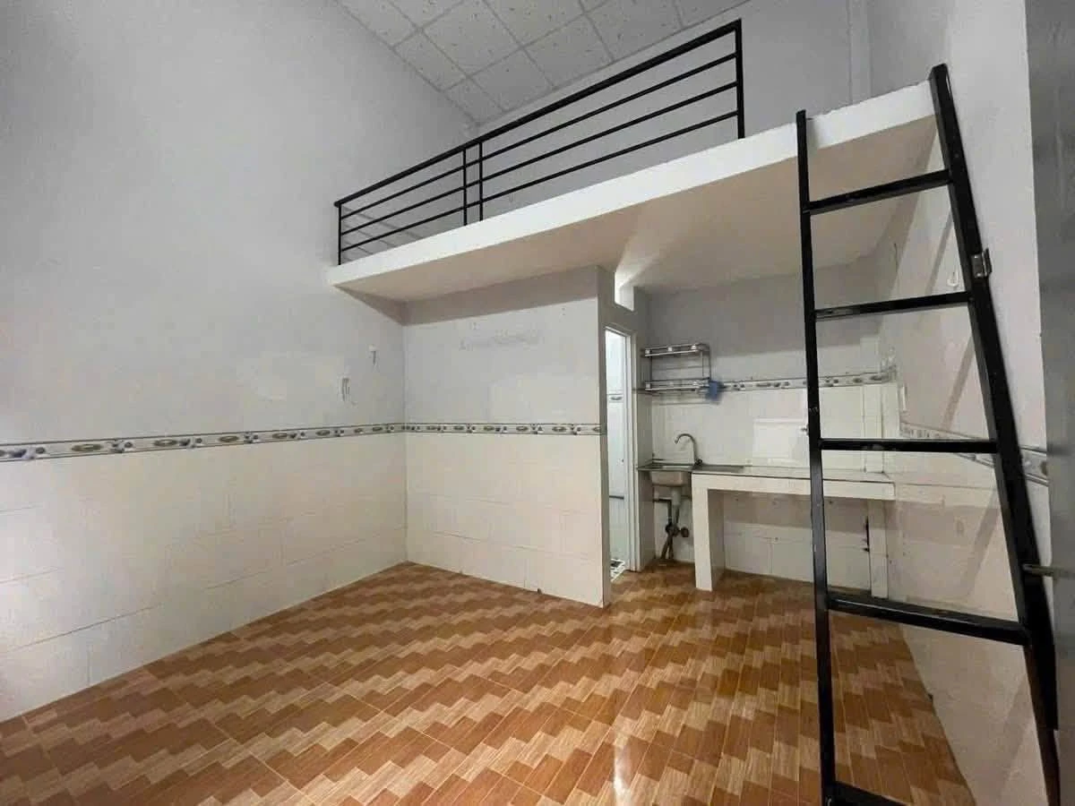 Bán dãy trọ 2 nhà và 7 phòng, 300m2 thổ cư gần chợ Mỹ Phước 3, giá 4,85 tỷ - Ảnh thu nhỏ 3