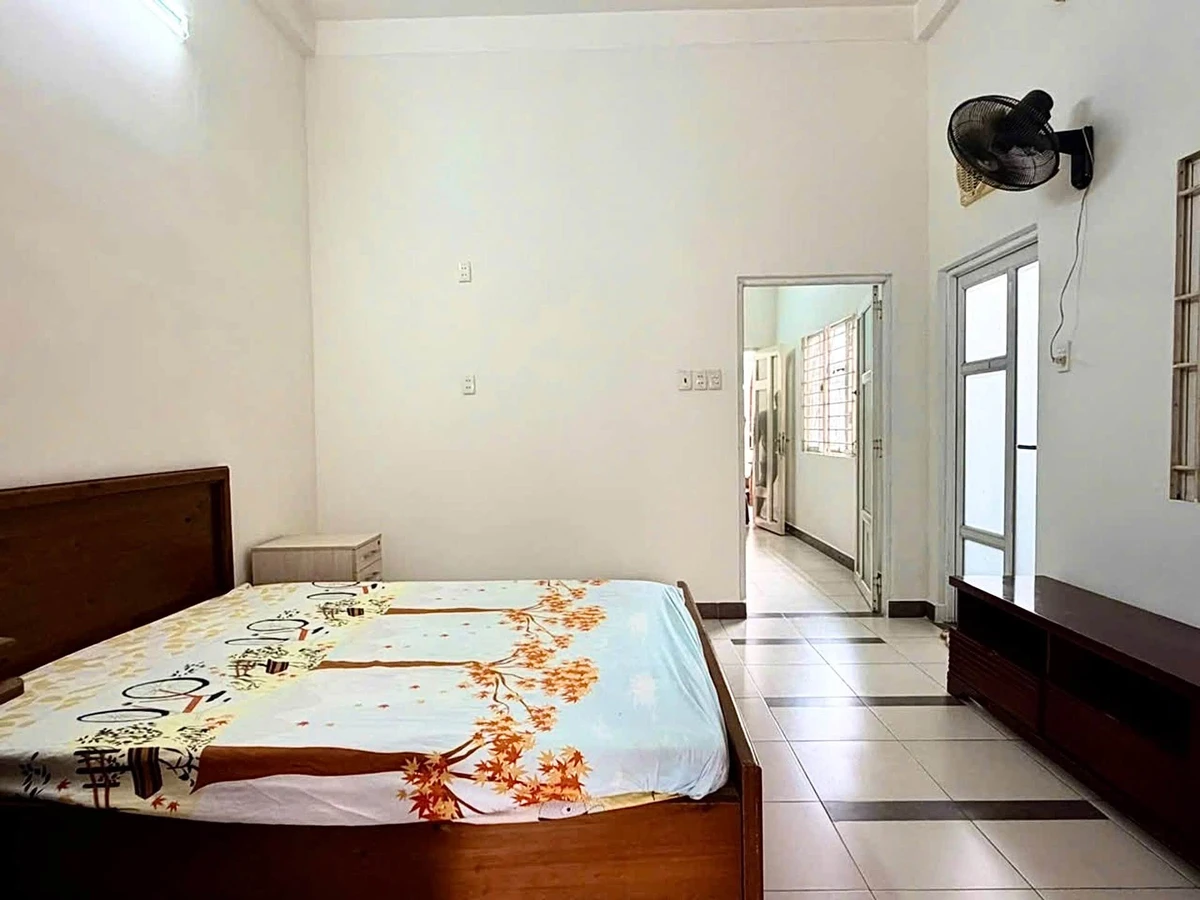 Bán căn hộ tập thể 71m2 2PN đường Lê Văn Sỹ, Quận 3, giá 3,8 tỷ - Ảnh thu nhỏ 3