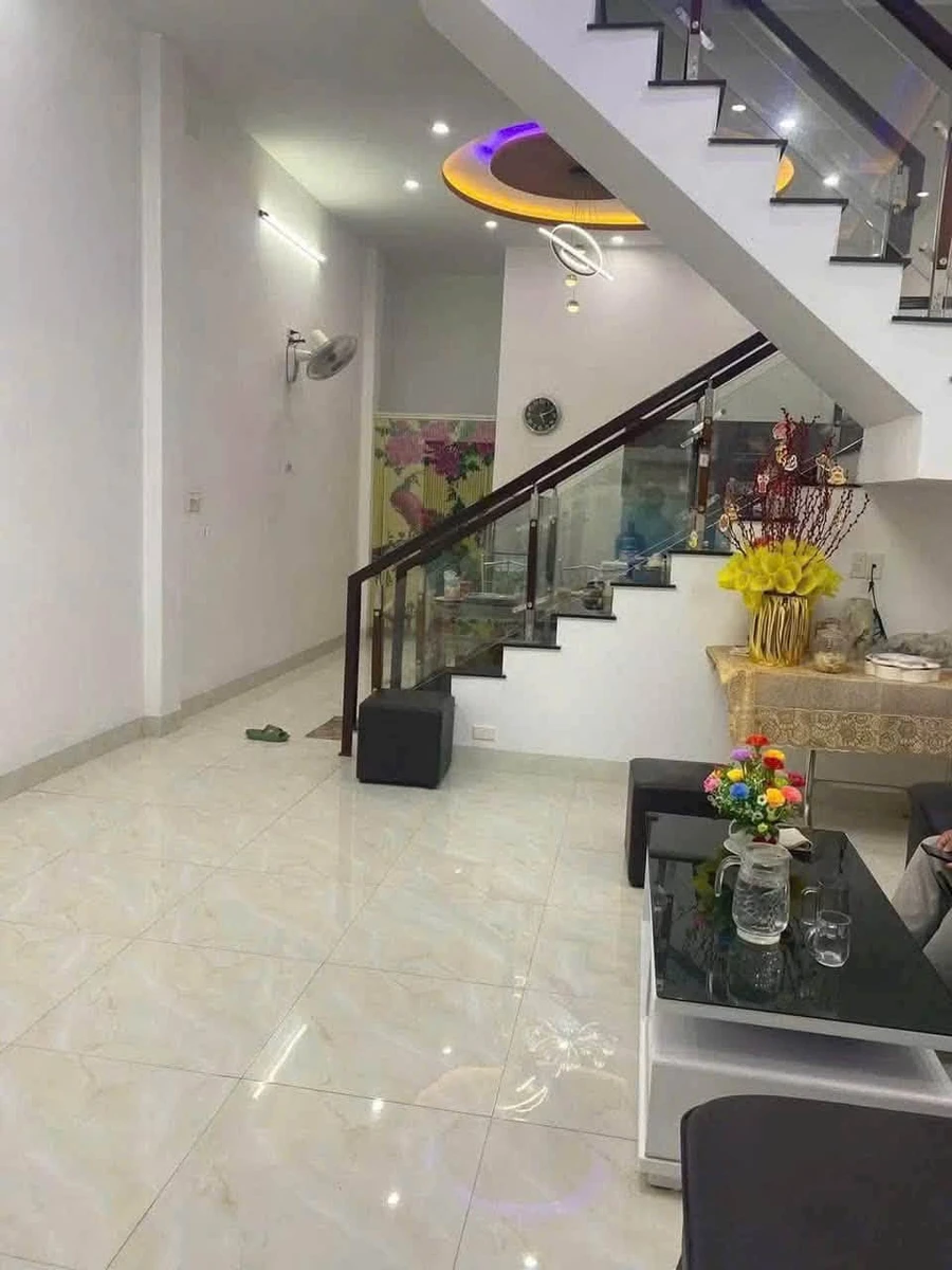 Bán nhà 3 phòng ngủ hẻm Lê Hữu Trác, Quảng Ngãi - Ảnh thu nhỏ 2