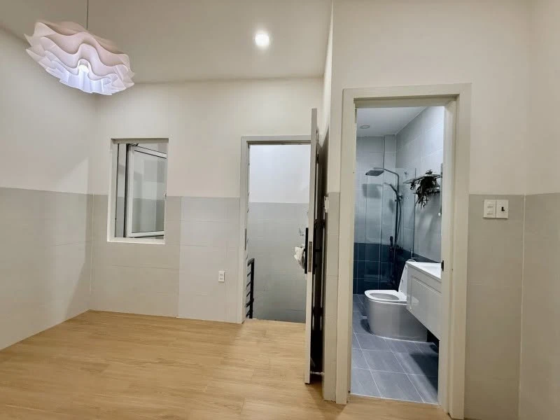 Bán nhà 4 tầng 63m2, 7PN 6WC, tặng nội thất, Phường 10, Gò Vấp giá 6,35 tỷ - Ảnh thu nhỏ 4