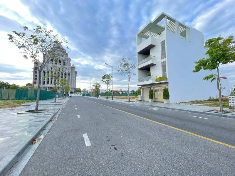 Bán đất thổ cư hướng biển 140m² Ocean Dunes Phan Thiết 10.2 tỷ