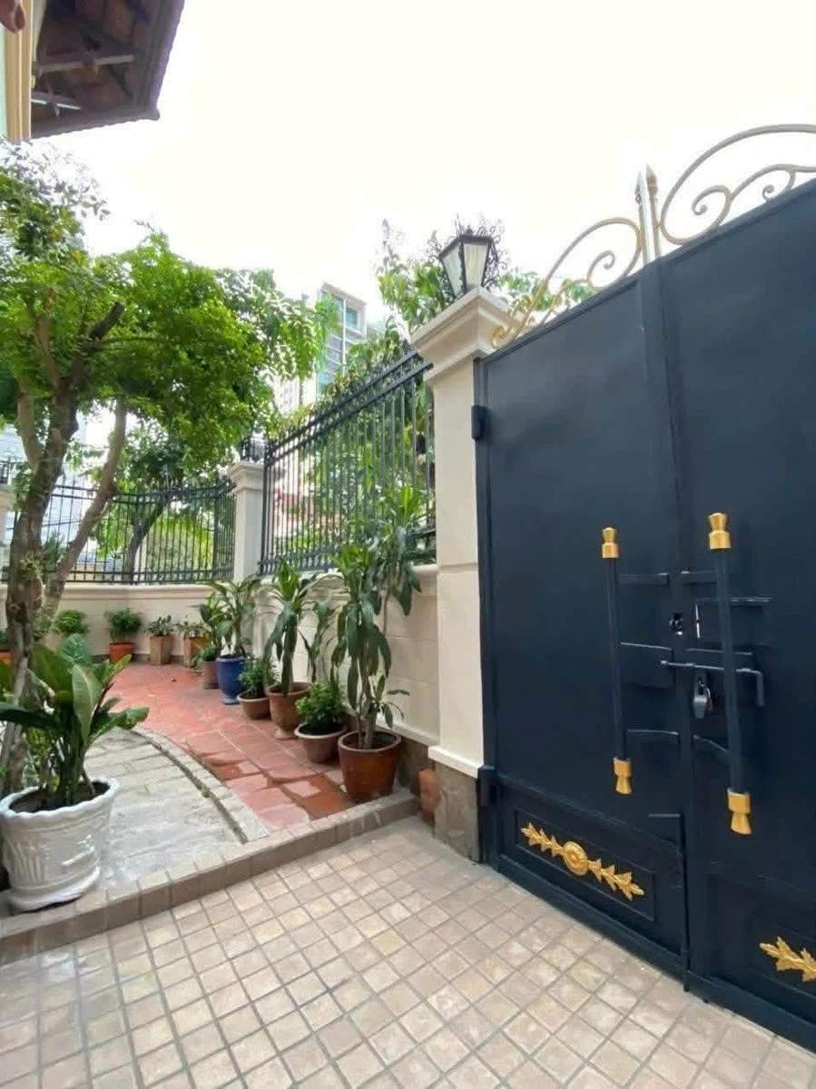 Bán biệt thự hồ bơi góc 2 mặt tiền 257m² đường Nguyễn Văn Hưởng, Thảo Điền - Ảnh thu nhỏ 5