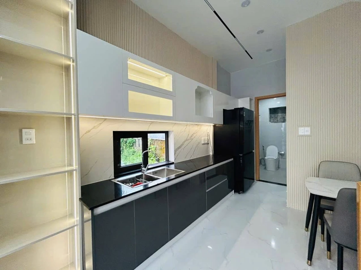 Nhà 3 tầng 80m² 4PN 4WC Lại Thế, 3,2 tỷ - Ảnh thu nhỏ 3