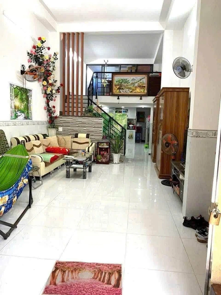 Bán nhà trọ 12 phòng 101m2 Quy Nhơn, 7.4 tỷ - Ảnh 1