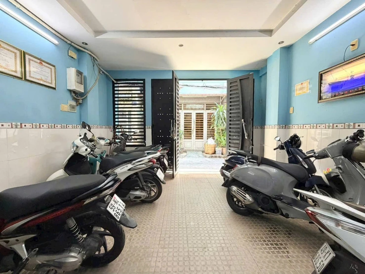 Bán căn hộ 90m2, 18 phòng, Cách Mạng Tháng 8, Quận 3 - 21,5 tỷ - Ảnh thu nhỏ 3