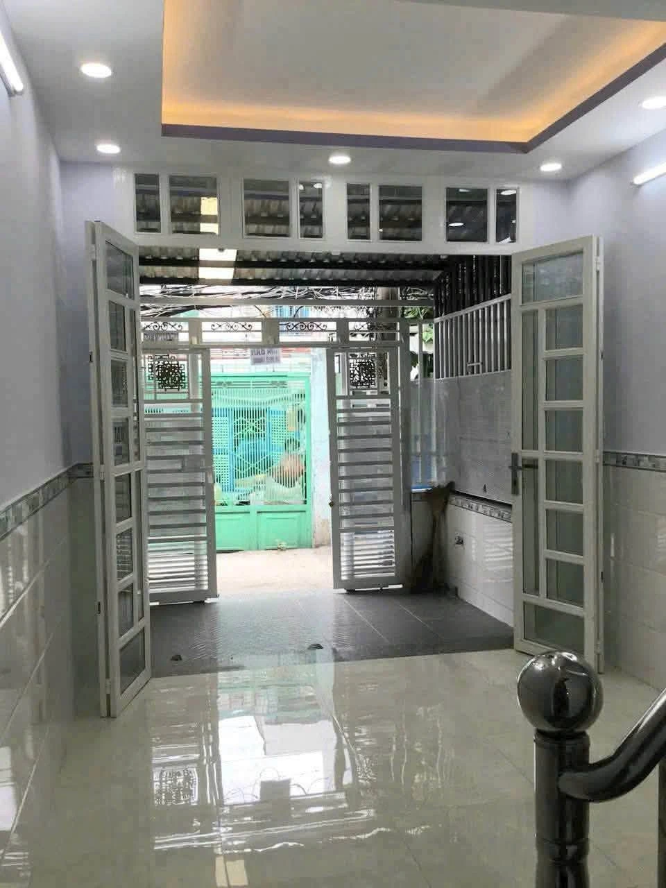 Bán nhà Q.4 40m2, 2 phòng ngủ, 3.6 tỷ - Ảnh 1