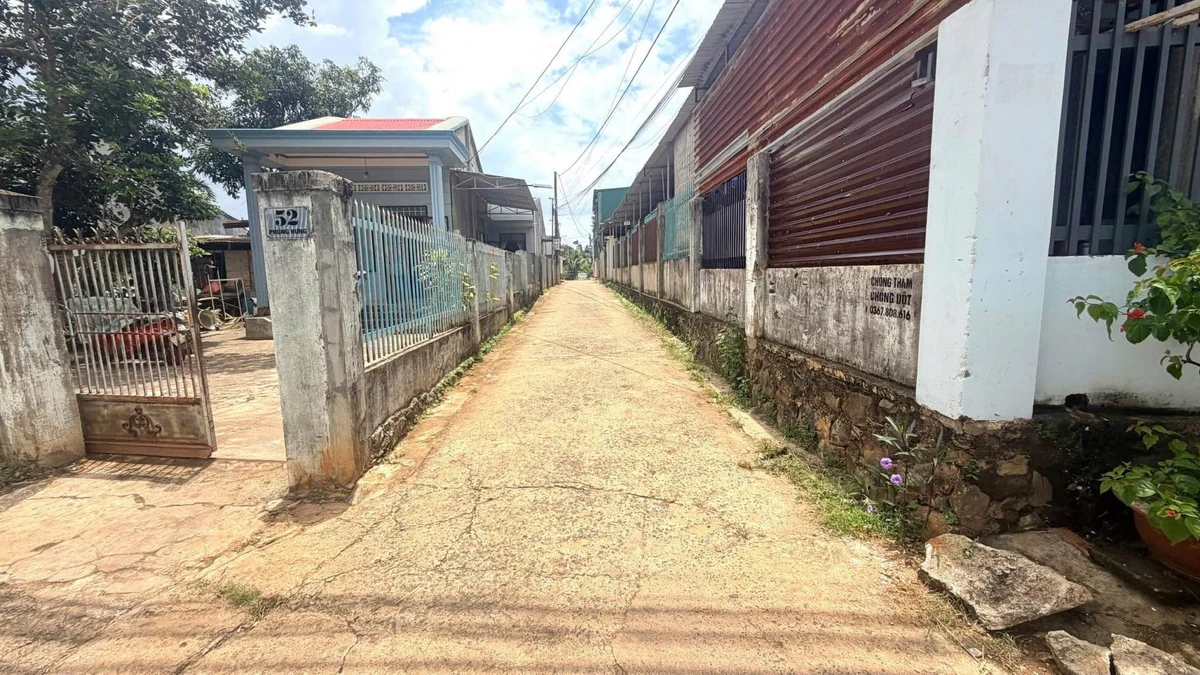 Bán đất hẻm Phùng Hưng 50m² gần Đại Học Tây Nguyên Quận 1 - Ảnh thu nhỏ 3