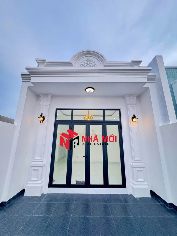 Bán nhà tân cổ điển 2 phòng ngủ 100m² Cà Mau