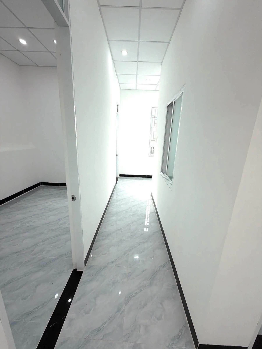 Bán nhà 42m2, 2 phòng ngủ tại Quy Nhơn, 2 tỷ 5 - Ảnh thu nhỏ 3