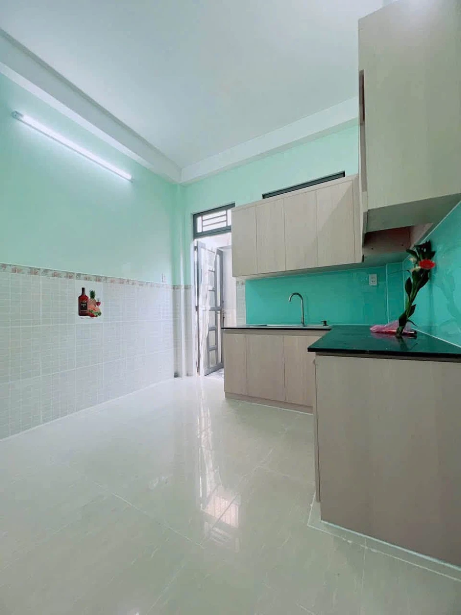 Bán nhà hẻm Đoàn Văn Bơ Quận 4, 51,5m², 4PN, giá 5,299 tỷ - Ảnh thu nhỏ 5