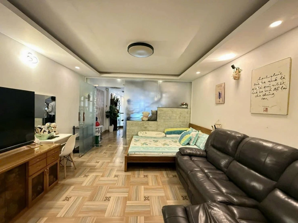 Bán nhà 5 tầng 64m² 5PN 5WC Phú Nhuận, Sổ hồng, full nội thất 11.5 tỷ - Ảnh thu nhỏ 4