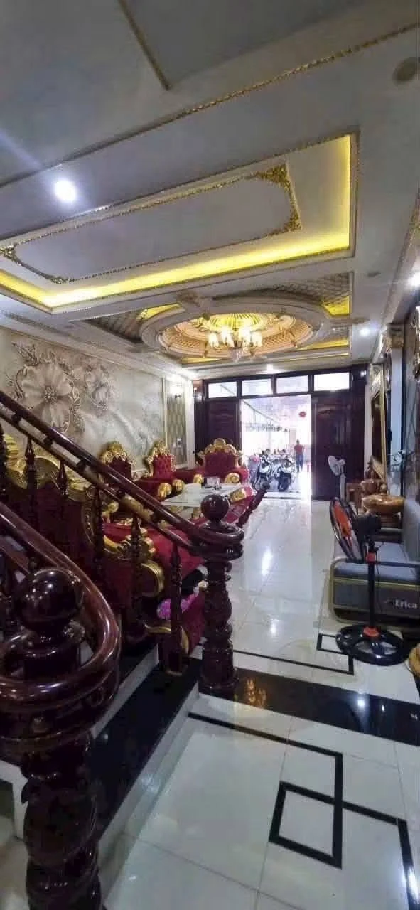Bán nhà mặt tiền kinh doanh 70m² Hùng Vương Tam Long - Ảnh 1