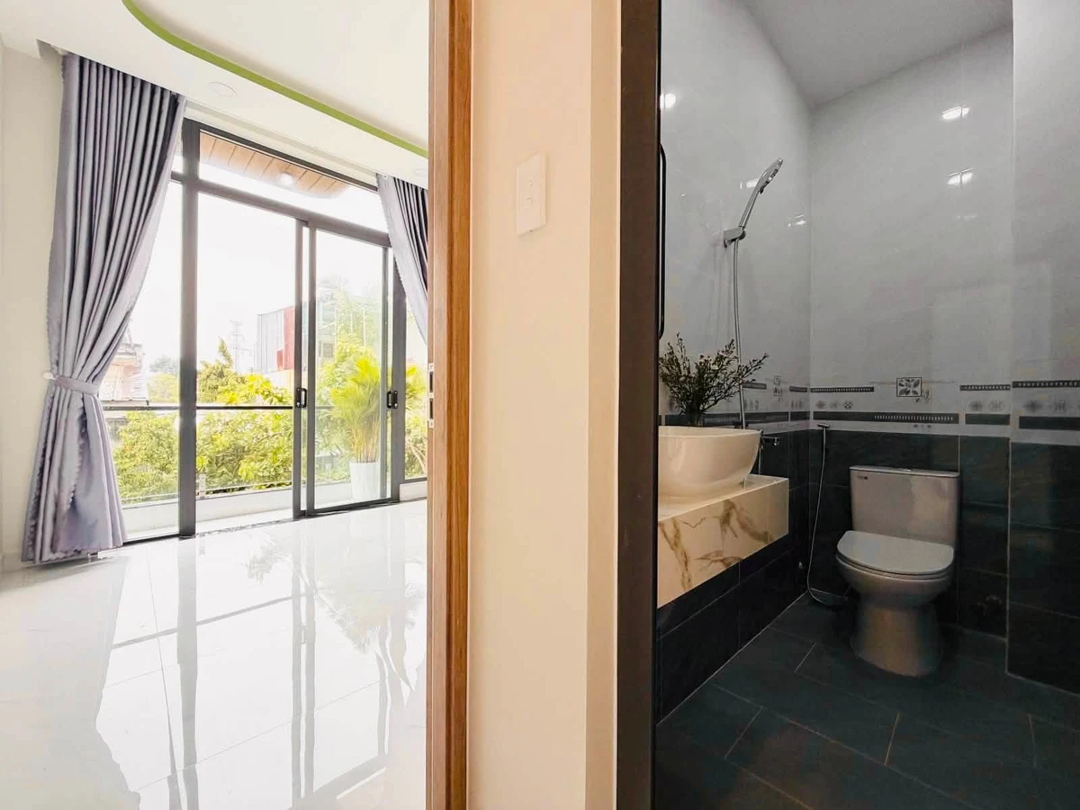 Bán nhà 3 tầng 48m2, 4PN 4WC Tân Phú hơn 6 tỷ - Ảnh thu nhỏ 5