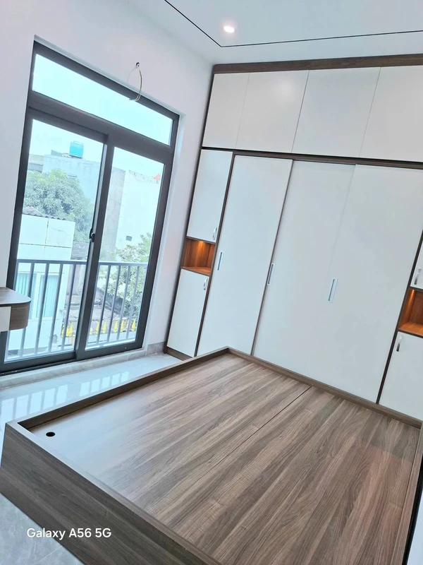 Bán nhà 4 tầng 40m2 ngõ Chi Lăng Hải Phòng 2.4 tỷ