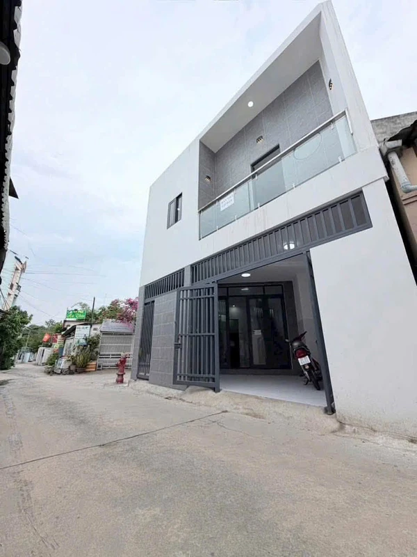 Bán nhà 1 trệt 1 lầu 49m2, 3 PN Biên Hoà, 2,6 tỷ