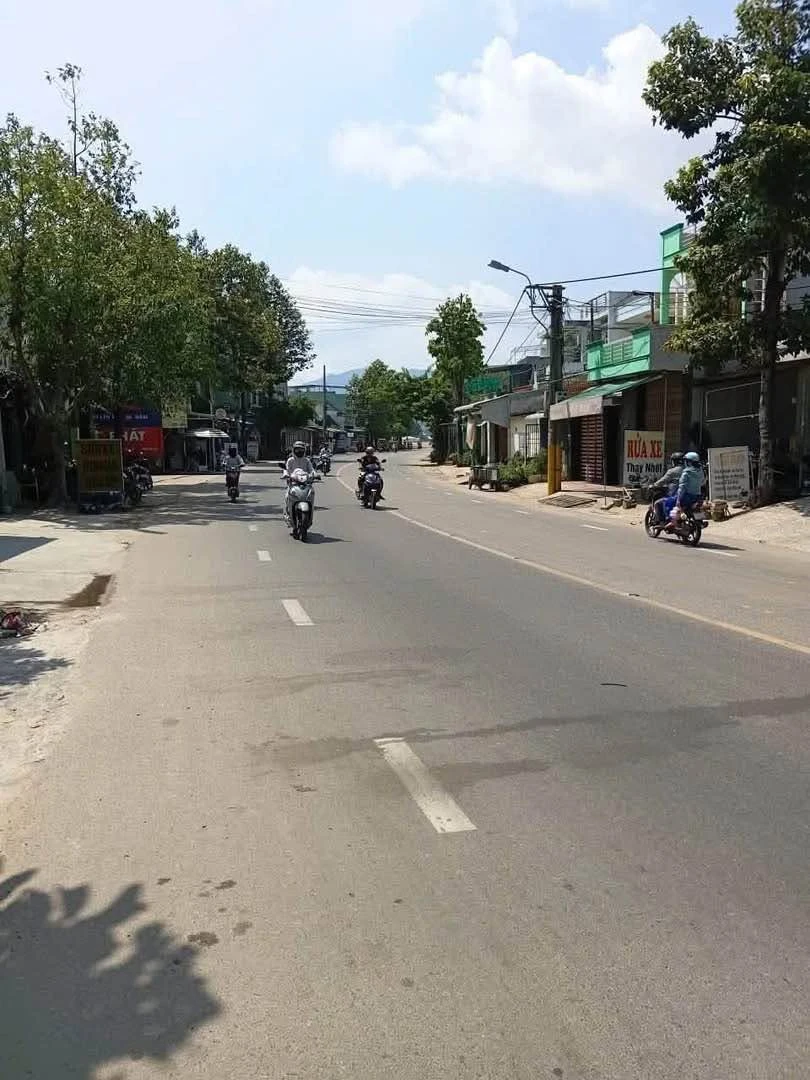 Bán nhà mặt tiền 87m2 tại Phường Nhơn Phú, Quy Nhơn giá 2 tỷ 600 - Ảnh thu nhỏ 2