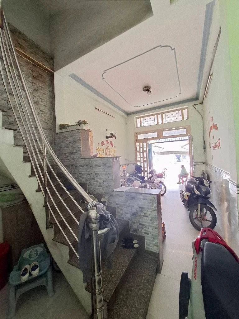 Bán nhà mặt tiền Tân Hóa, Quận 6, 56m2, 5PN, 8,5 tỷ - Ảnh thu nhỏ 2