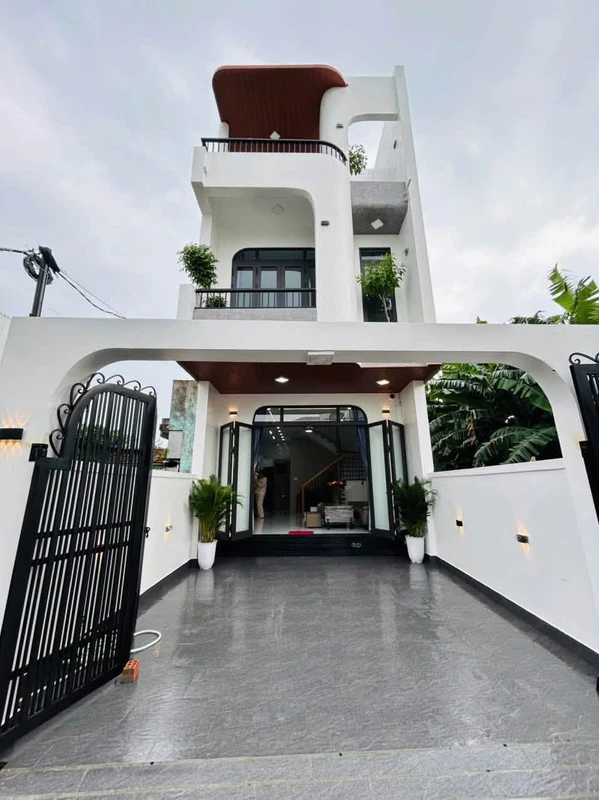 Bán nhà 3 tầng 4PN 79,2m² kiệt Mỹ Thượng, TP Huế