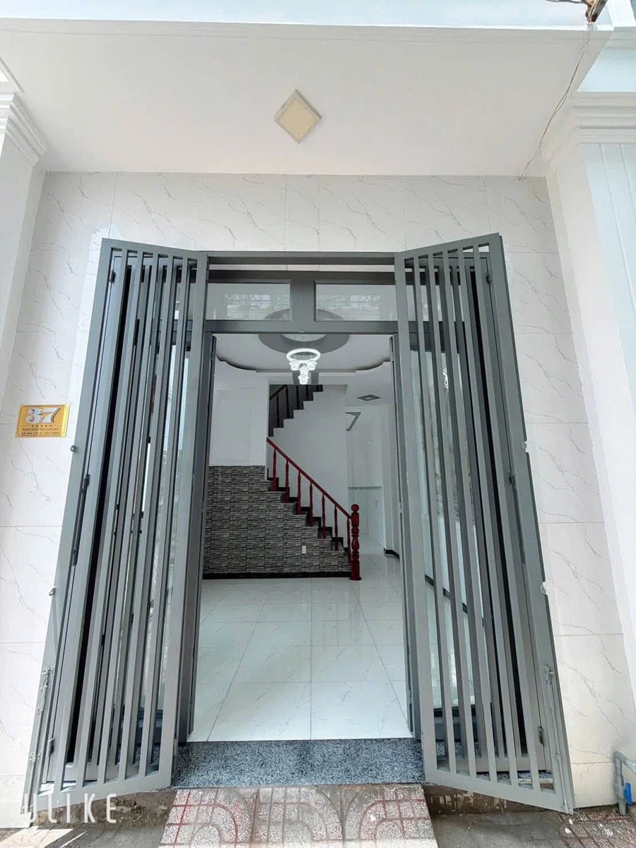 Bán nhà góc 2 mặt tiền 4x10m, 2PN 2WC tại Cần Dước Long An - Ảnh thu nhỏ 2