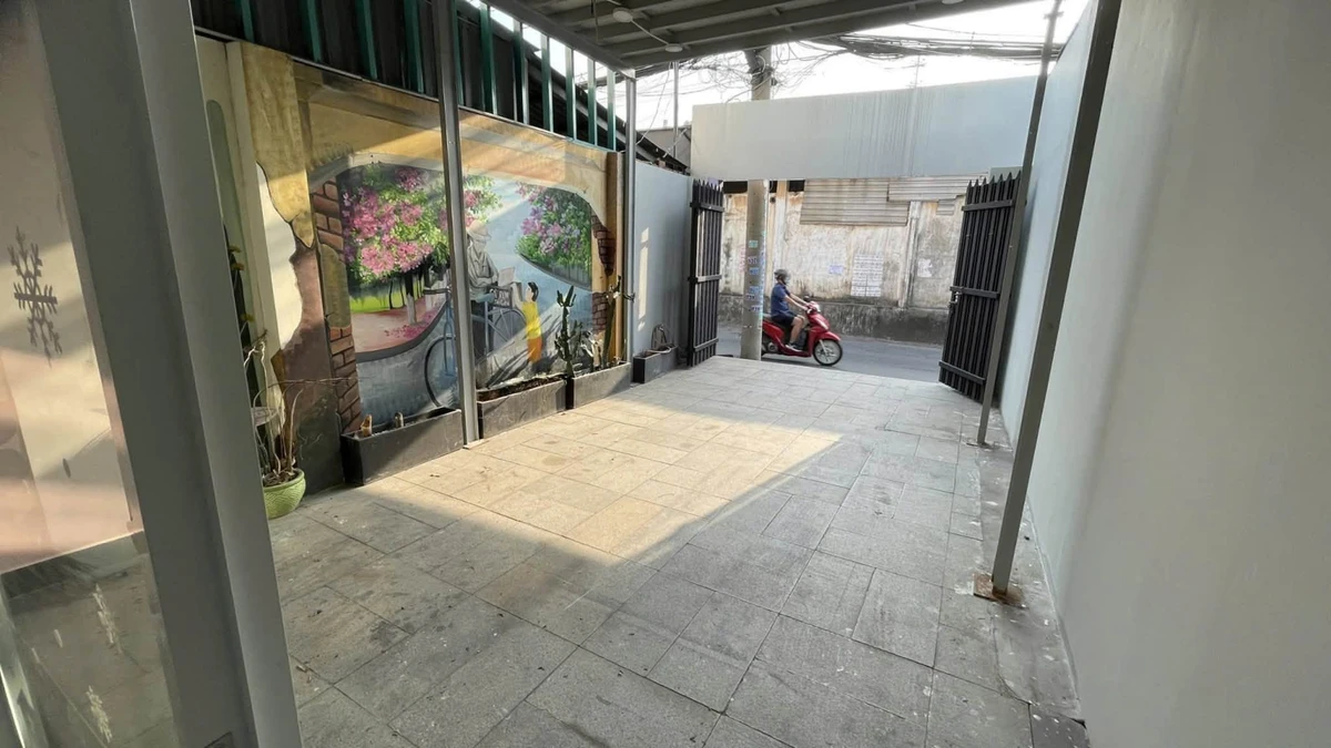 Bán nhà mặt tiền Quang Trung, Tăng Nhơn Phú 102m² 11 tỷ - Ảnh thu nhỏ 3