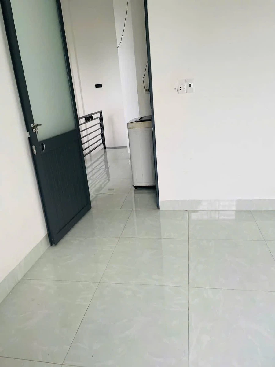 Bán nhà 1 trệt 1 lầu Long Bình Mới 70m² 990 triệu - Ảnh thu nhỏ 4