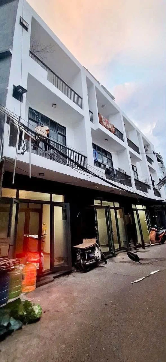 Bán nhà 3 tầng Lê Duẩn 60m² 4 tỷ Đà Nẵng - Ảnh 1