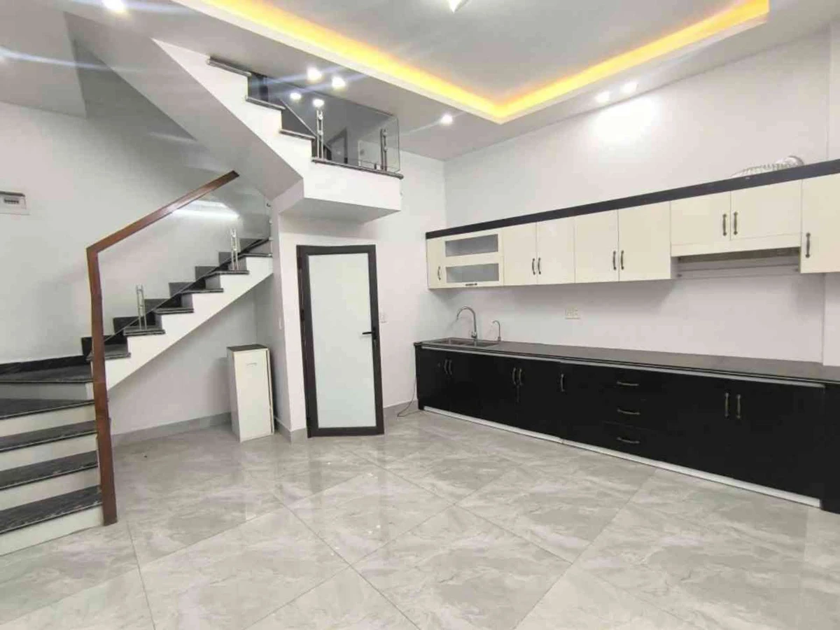 Bán nhà mới 4 PN, 41m² Miếu Hai Xã gần Aeon Mall 2 tỷ 950 - Ảnh thu nhỏ 3