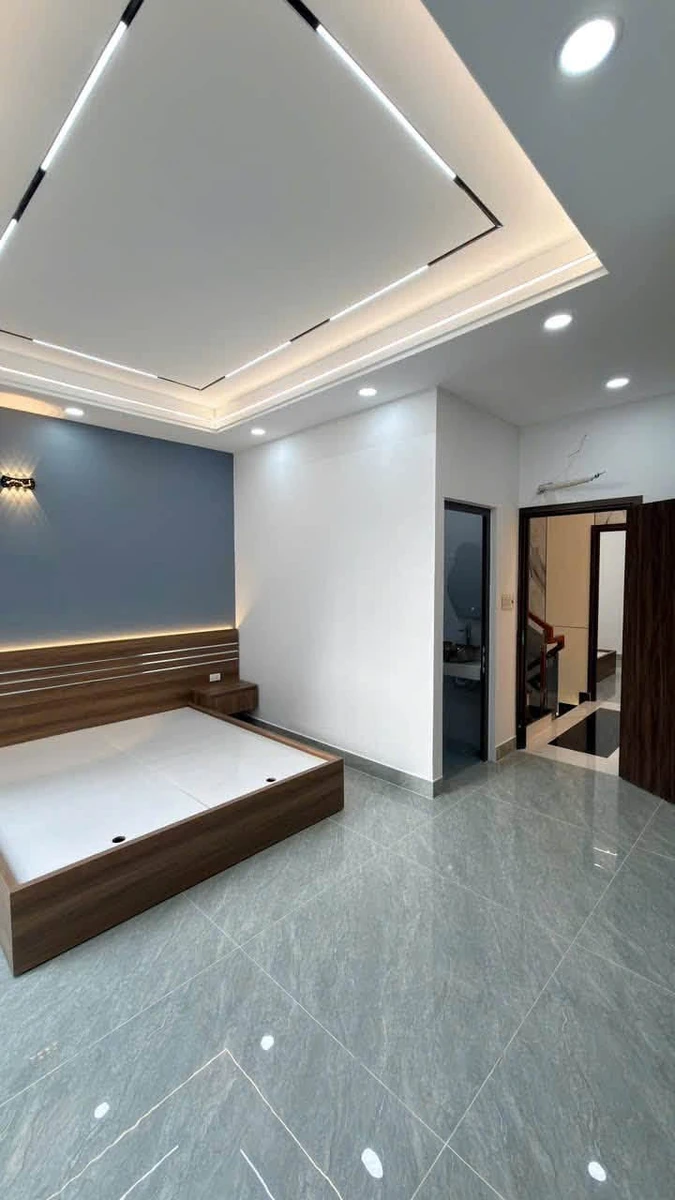 Bán nhà 4 tầng 5x10m, 5PN, hẻm xe tải cuối đường Lê Trọng Tấn, giá 5 tỷ - Ảnh thu nhỏ 5